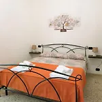 Appartement La Taverna 98 *